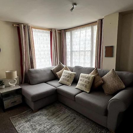 Apartament The Hideaway Holywell 1 Zewnętrze zdjęcie